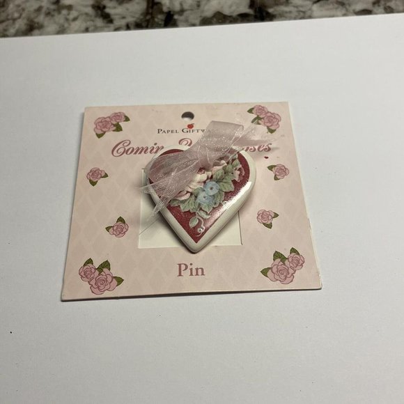 NWT Papel Giftware Brooch Pin Pink / White Heart with Ribbon - Coming Up Roses - Picture 6 of 6
